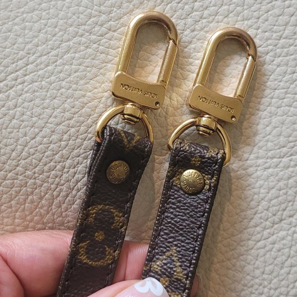 UNISEX~LOUIS VUITTON~ MONOGRAM~SHOULDER STRAP~ 38.75" - Picture 1 of 16